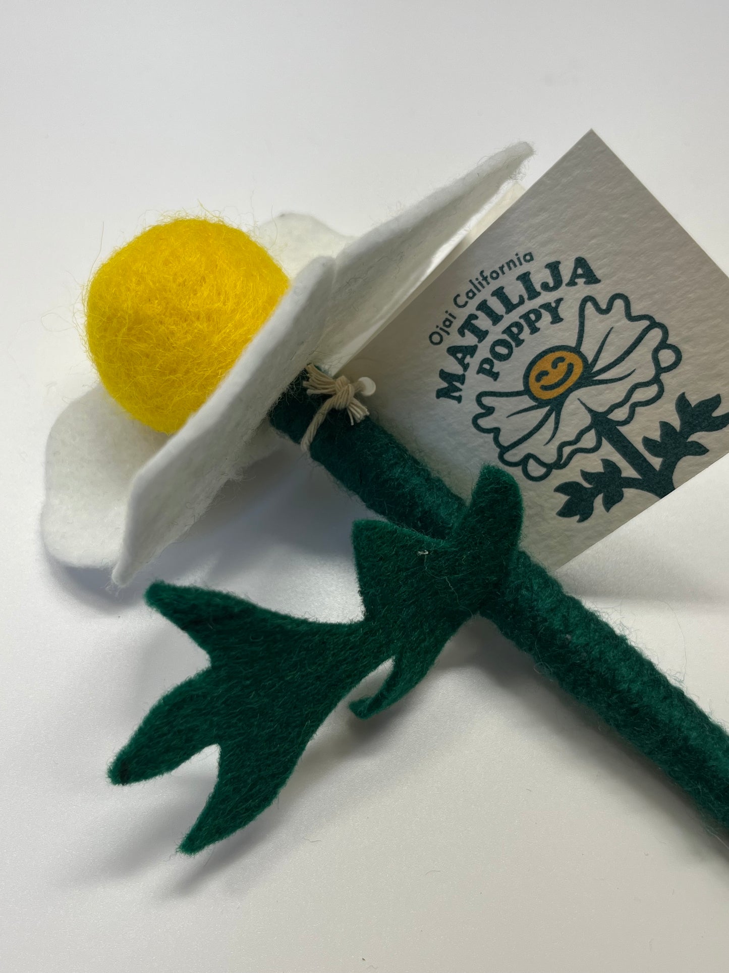 Matilija Poppy Pen